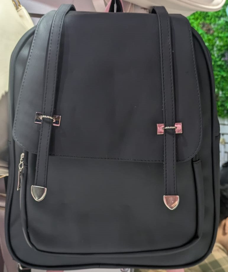 Mochila negra-MRM32